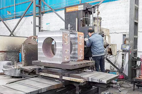 Features of gantry milling machine: